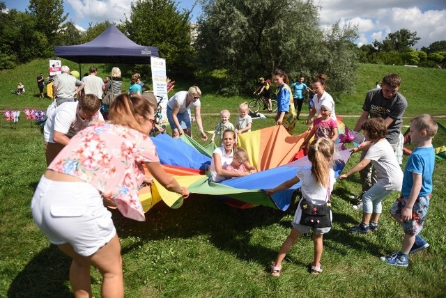 Charytatywny piknik nad Wartą