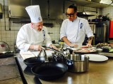 „Gok Wan: oblicza chińskiej kuchni”. Projektant mody i prezenter telewizyjny odkrywa kuchnię chińską [ZDJĘCIA]