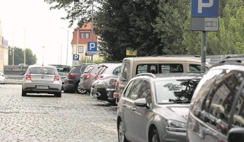 SPP w Szczecinie. Urzędnicy wychodzą liczyć płatne miejsca