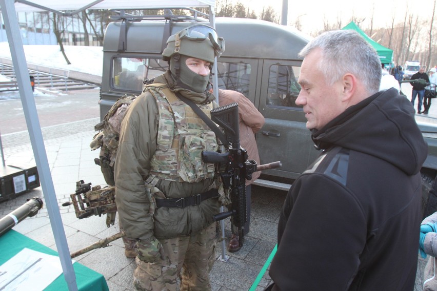 Na pikniku militarnym w Katowicach witamy amerykańskich...