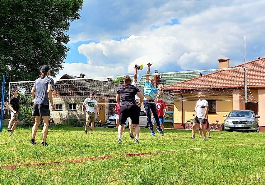 Nowa Wieś Wschodnia. Sportowa niedziela u sołtysa. 7.06.2021. Zdjęcia