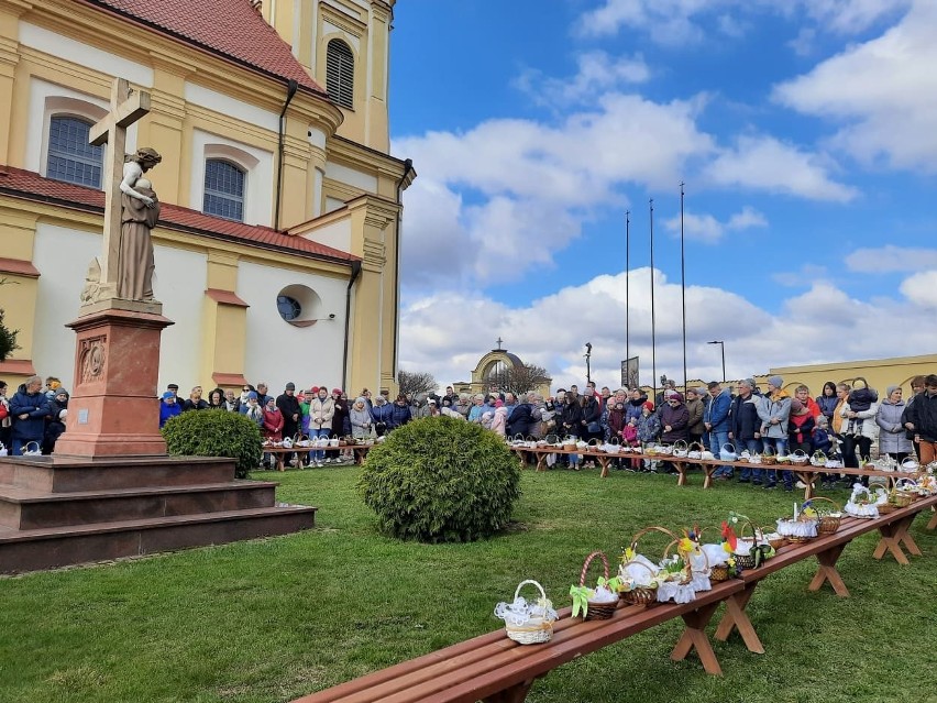 Święcenie pokarmów w Choroszczy
