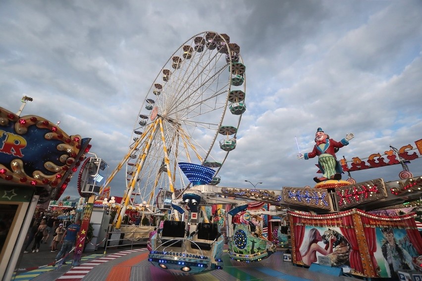 Wesołe miasteczko Holiday Park Szczecin: CENNIK i atrakcje. Zobacz ZDJĘCIA, WIDEO - 28.08.2020