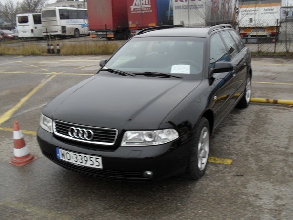 Audi A4, 1999 r., 1,9 TDI, ABS, klimatyzacja, 4x airbag,...