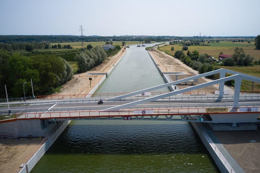Obrotowy most w Nowakowie gotowy
