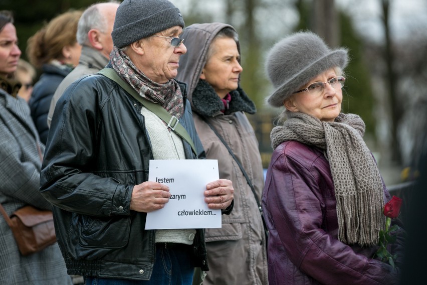 Pogrzeb Piotra Szczęsnego z Niepołomic. Ostatnie pożegnanie "Szarego Człowieka"