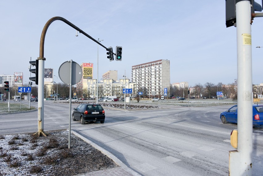 Kamery na skrzyżowaniu Branickiego z Miłosza