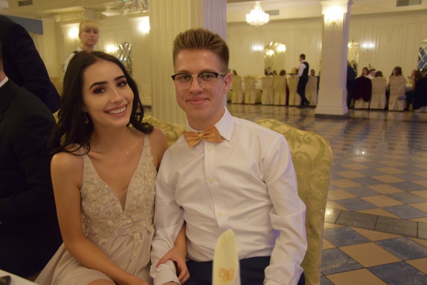 Studniówka 2019 Bal LO Mońki w Dworze Czarneckiego [ZDJĘCIA, WIDEO]