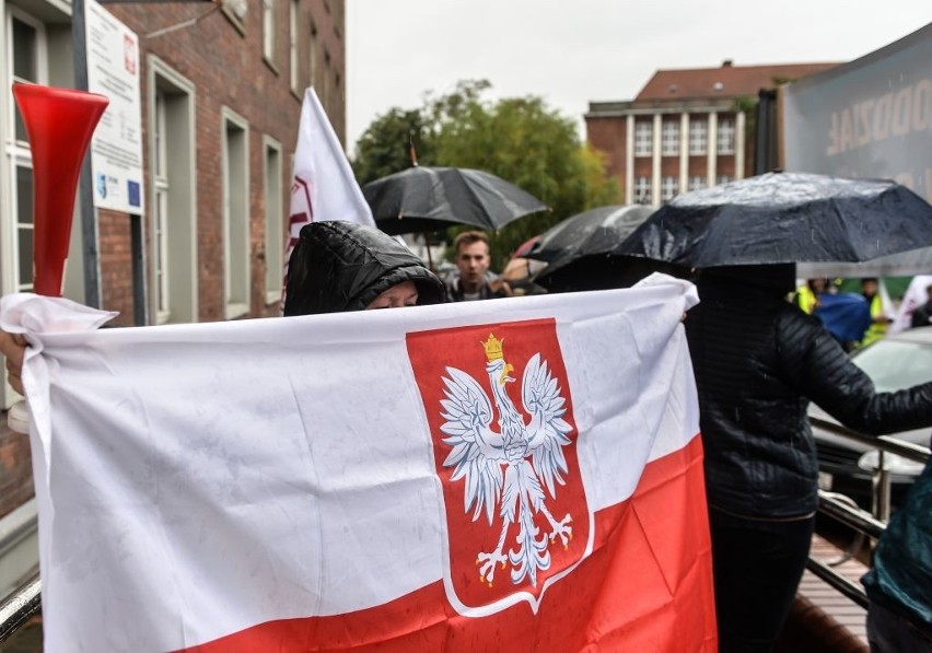 Protest nauczycieli w Gdańsku [WIDEO, NOWE ZDJĘCIA] 