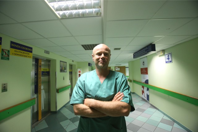 Dr. Adam Maciejewski, chirurg Centrum Onkologii w Gliwicach (13.05.2015, Gliwice).