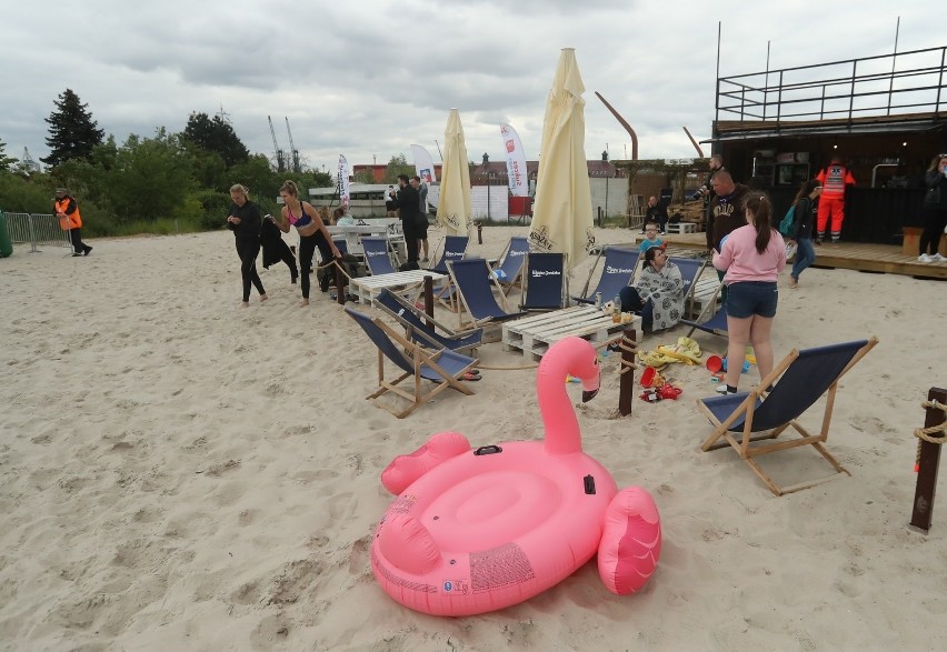 Juwenalia 2019 w Szczecinie. Studenci na plaży na Wyspie Grodzkiej [WIDEO, ZDJĘCIA]