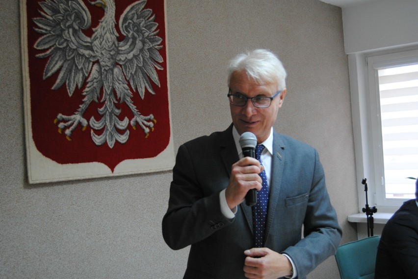 Przewodniczący Rady Miejskiej Grzegorz Dudkiewicz.
