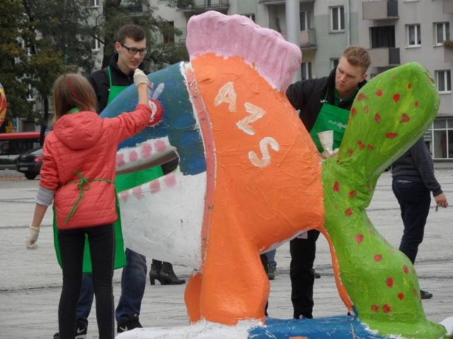 Malowanie ryb w ramach 14. Festiwal Happy End Częstochowa 2016