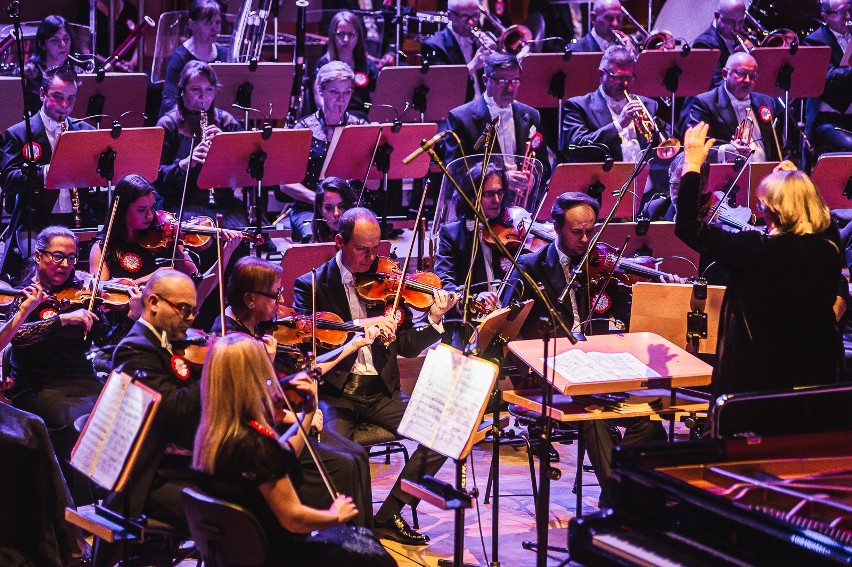 Setna rocznica zaślubin Polski z morzem. Znakomita kompozycja i koncert Leszka Możdżera na jubileusz [zdjęcia]