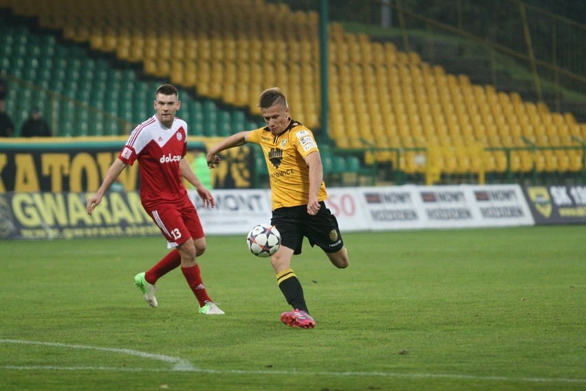 GKS Katowice - Dolcan 2:3 [RELACJA + ZDJĘCIA]. Piłkarze z Ząbek kąsali na Bukowej