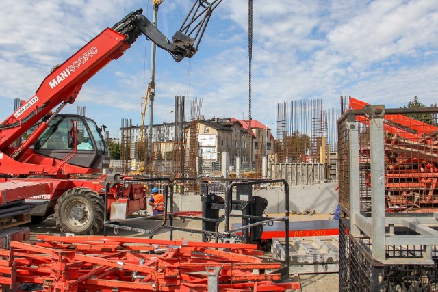 W Lublińcu budują centrum przesiadkowe. Jak wygląda poste prac?