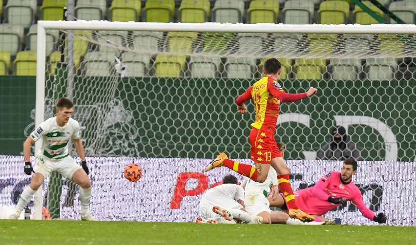 W styczniu Jagiellonia wygrała w Gdańsku z Lechią 2:0....