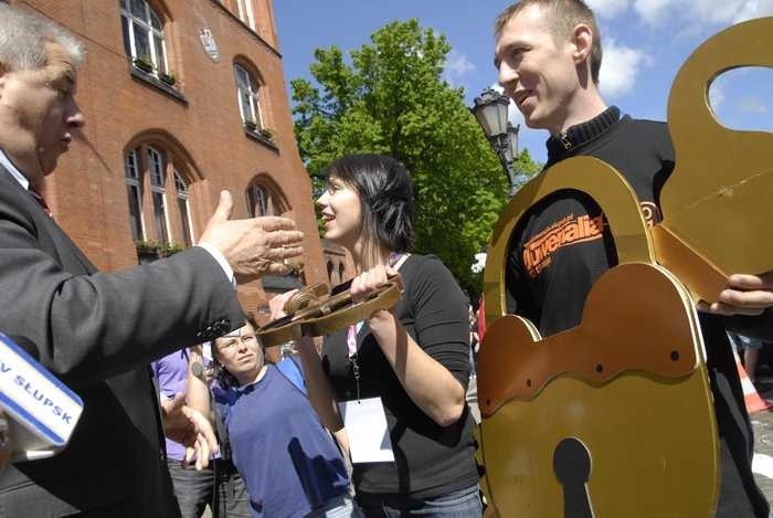 Parada studentów ulicami Slupska