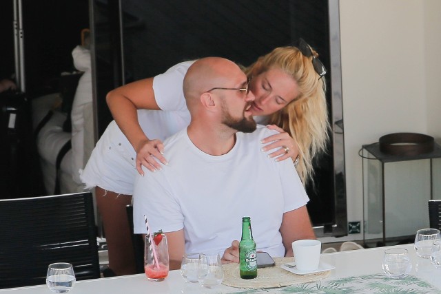 Tyson Fury z małżonką Paris stołowali się na jachcie podczas tegorocznego festiwalu filmowego w Cannes