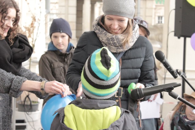 Międzynarodowy Dzień Teatru: Poznaniacy gadali ze sobą po helu