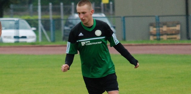 Miłosz Wawer strzelił gola dla AZS Politechniki Świętokrzyskiej Kielce w wyjazdowym spotkaniu ze Zrywem Skroniów.