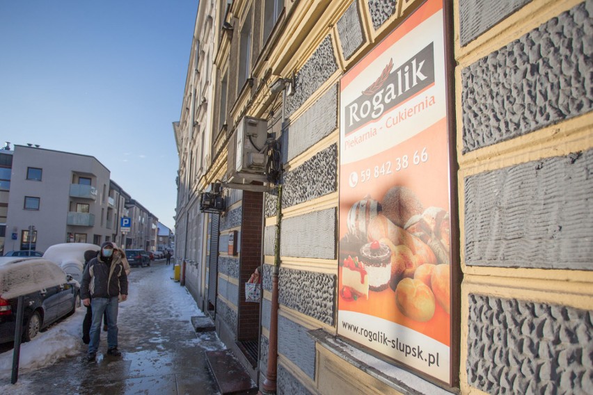 Pączkowe szaleństwo ruszyło! We wszystkich piekarniach w mieście półki uginają się pod ciężarem pączków