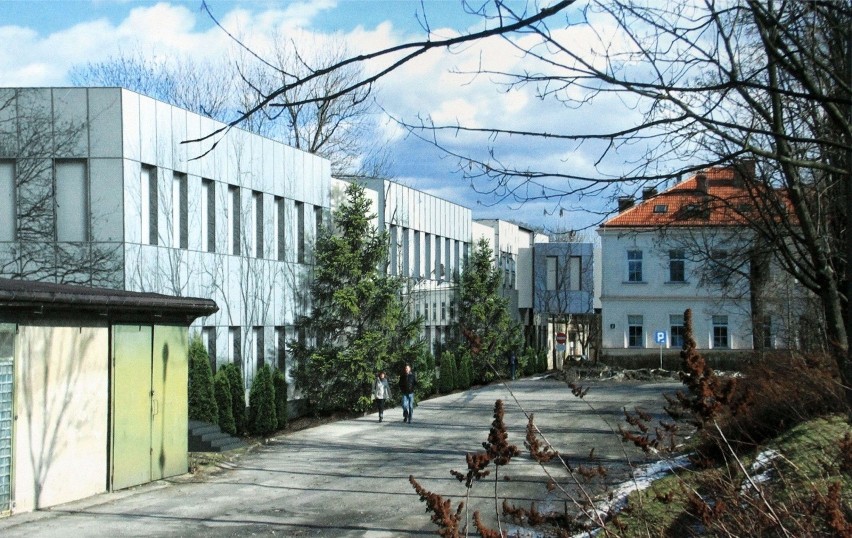 12. Krakowskie Centrum Rehabilitacji i Ortopedii...