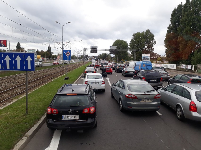 Zakorkowane ulice w centrum Szczecina. Część ulic jest zamknięta