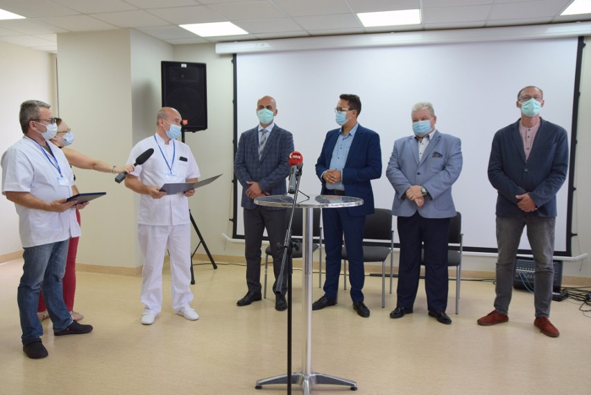 W Starachowicach pracuje już 18 lekarzy z Białorusi i Ukrainy. Sprawdzili się u nas [ZDJĘCIA]