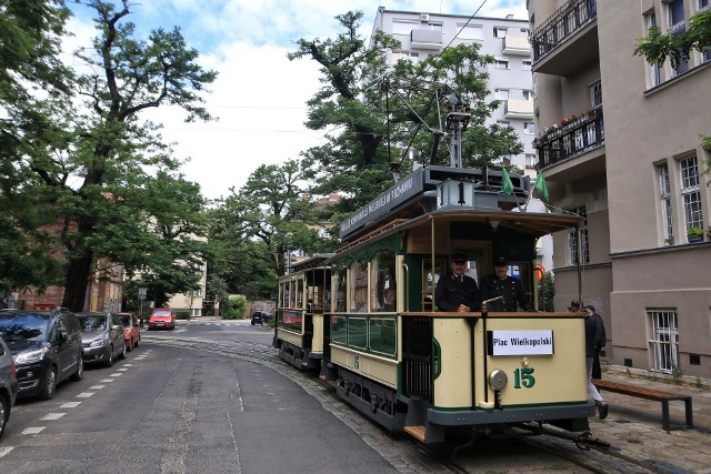 10 lipca na trasę po Poznaniu wyjechał zabytkowy wagon Bergische Stahlindustrie Typu I z wagonem doczepnym Carl Weyer. Tego typu wagony pojawiły się na liniach tramwajowych w Poznaniu w 1905 roku.Zobacz więcej zdjęć --->