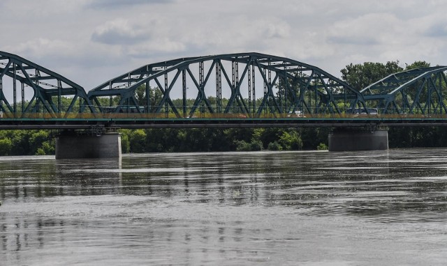 19 maja odnaleziono ciało mężczyzny, który 13 maja wpadł do Wisły w okolicy mostu w Fordonie i nie zdołał z niej wypłynąć.