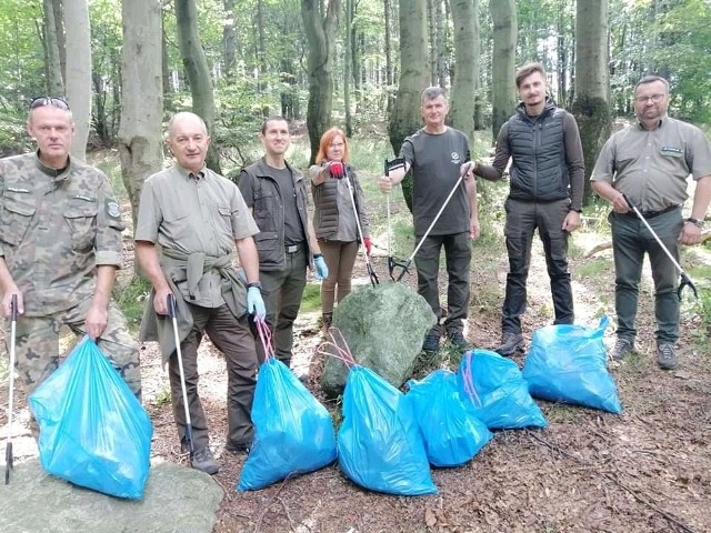 Pokonali trasę z Barda do Przełęczy Jugowskiej. 21 sierpnia odbyło się wielkie sprzątanie Przełęczy Jugowskiej