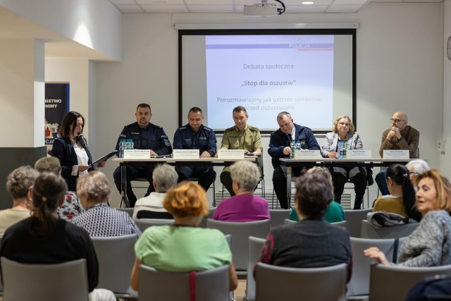 Debata społeczna dotycząca bezpieczeństwa seniorów została zorganizowana w Bydgoskim Centrum Organizacji Pozarządowych przy ul. Gdańskiej 5.