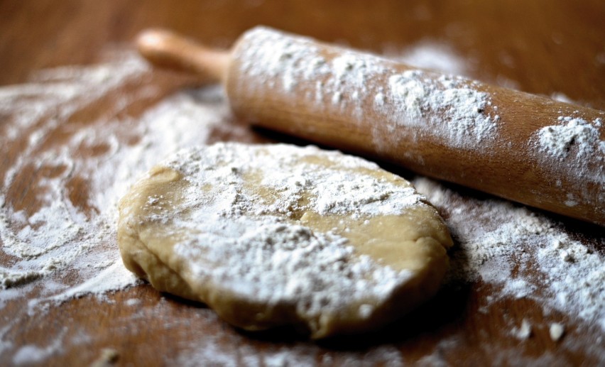 Mąka może być wykorzystana do sycących dań i deserów....