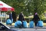Wielkie sprzątanie na Wittigowie. Studenci dali pracę wrocławianom (ZDJĘCIA)