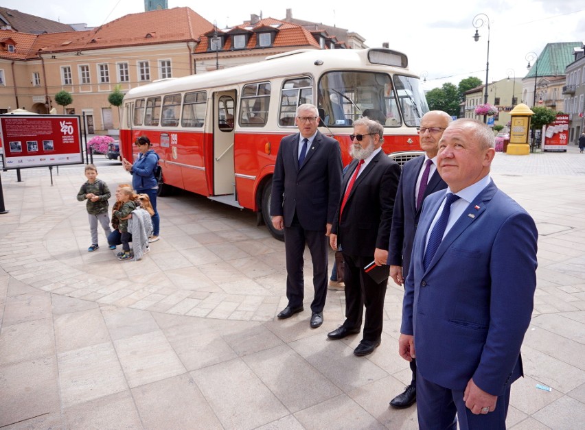 Gutek przypomina o „Lubelskim Lipcu”. Zobacz wystawę przed ratuszem