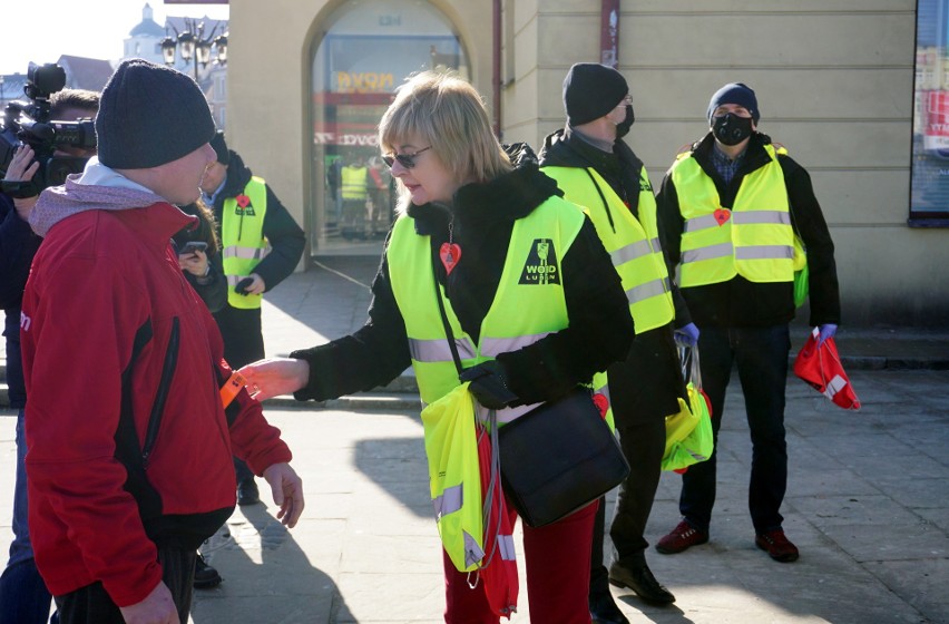 Lublin. Walentynkowa akcja mundurowych i pracowników WORD-u. Zoacz zdjęcia 