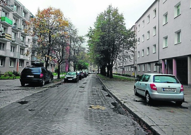 Patrona zmieni ul. Harnama. Był on bowiem działaczem Komunistycznego Związku Młodzieży Polskiej.