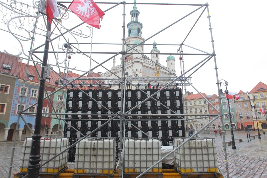 Artyści przy akompaniamencie Poznańskiego Chóru Chłopięcego...