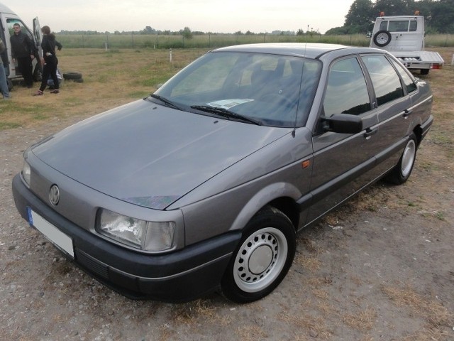 Volkswagen passat z 1994 roku kosztuje 7 tys. zł.