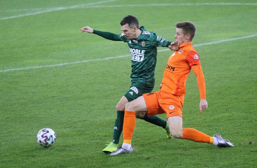 Zagłębie - Śląsk 2:1. Kruk uciszył wrocławski Śląsk (WYNIK, Skrót TV, bramki, gole 11.12.2020 Ekstraklasa)