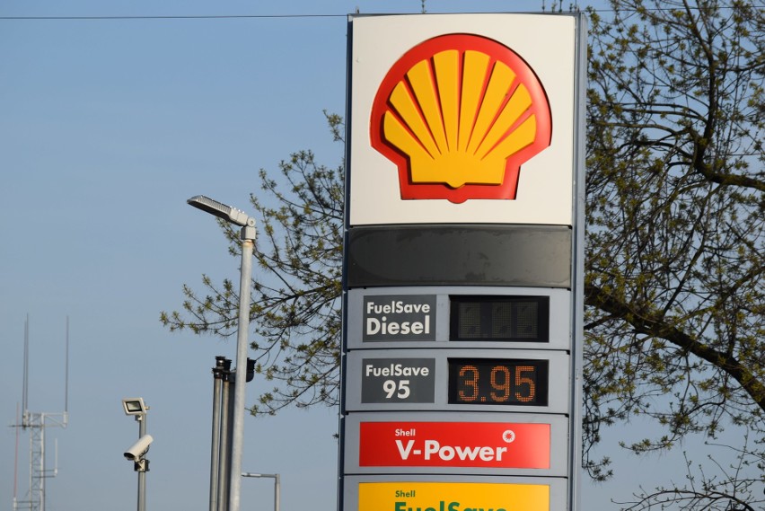 Zobacz ceny paliw na stacjach benzynowych w Wodzisławiu Śl....