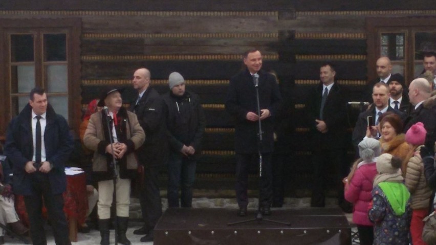Prezydent Andrzej Duda odwiedza dziś Milówkę, gdzie odbywa...