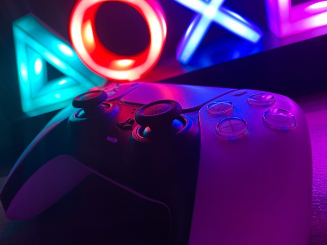 Sony „po cichu” wprowadziło nową aktualizację PS5, która dodała przydatną funkcję związaną z aktualizację gier.