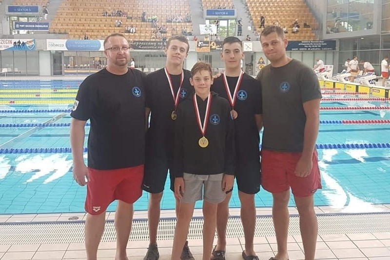 Ratownicy WOPR z Kędzierzyna-Koźla przywieźli worek medali z mistrzostw Polski