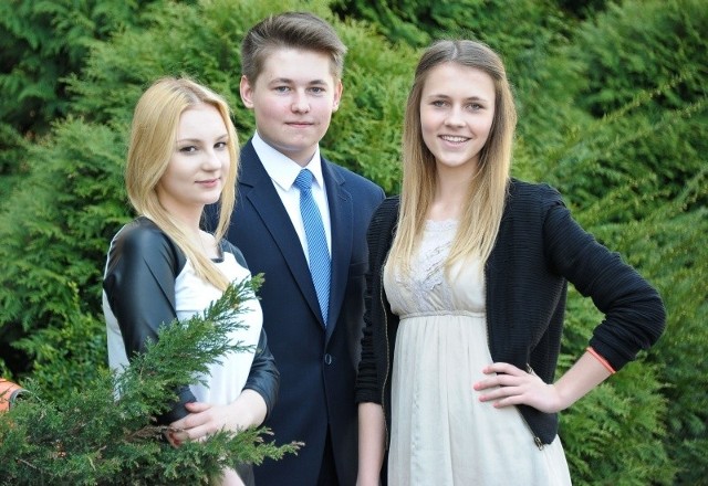 Od prawej: Natalia Czerska,Maciej Frąś i Angelika Kłoczko byli zadowoleni po pierwszym dniu egzaminu