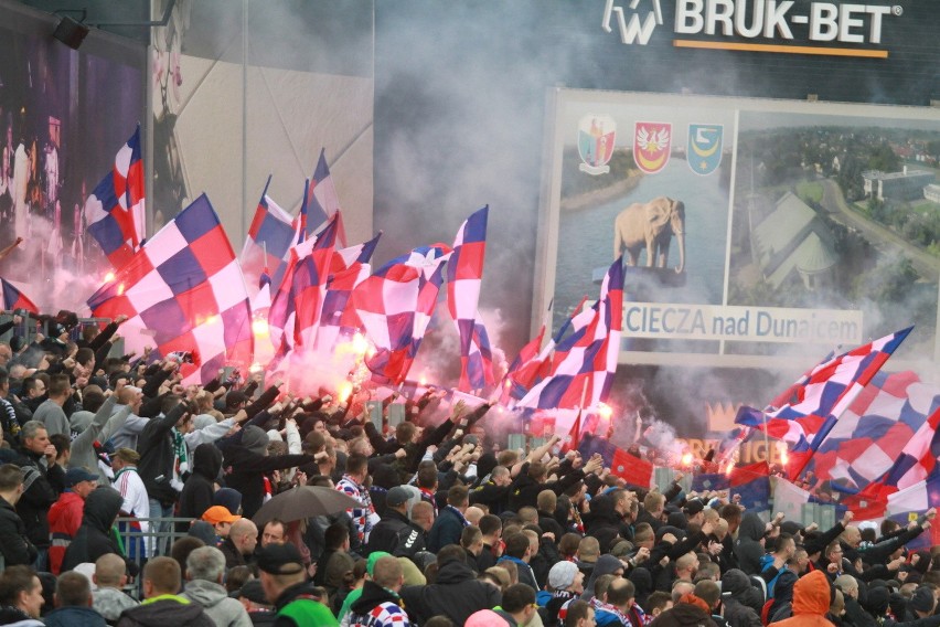 Górnik Zabrze spadł do 1. ligi po remisie 1:1 z Termalicą w...