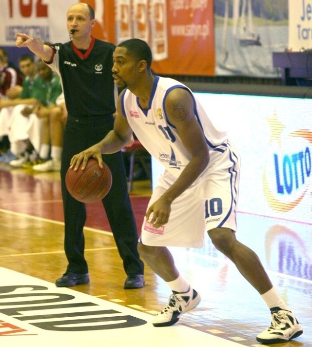 Chase Simon jest po dwóch kolejkach nie tylko najskuteczniejszym graczem tarnobrzeskiego zespołu, ale całej Tauron Basket Ligi. 