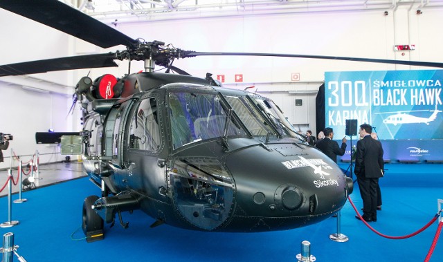 Black Hawk 300 kabina wyprodukowana przez PZL Mielec.