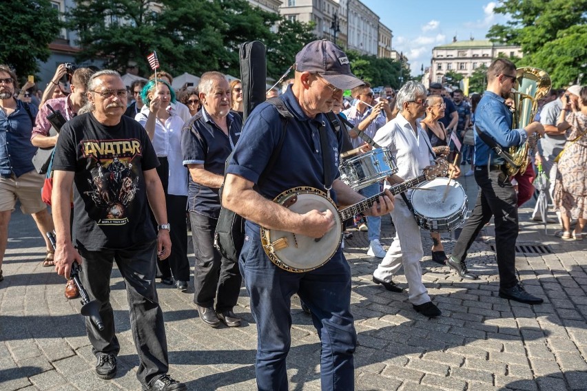 Parada Orleańska, organizowana co roku w ramach Summer Jazz...